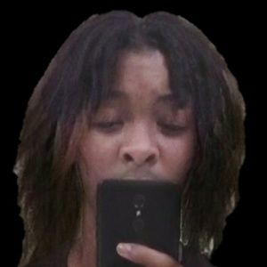 Meet your Posher, Maxwell